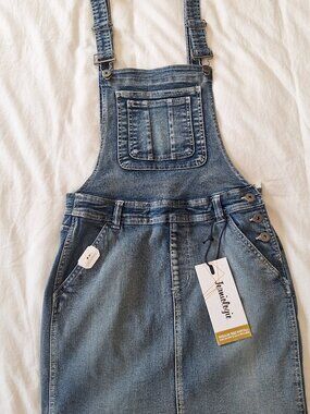 Jean Jumper skirt with adjustable straps